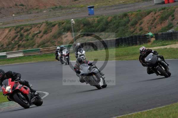 anglesey;brands hatch;cadwell park;croft;digital images;donington park;enduro;enduro digital images;event;event digital images;eventdigitalimages;mallory park;no limits;oulton park;peter wileman photography;racing;racing digital images;silverstone;snetterton;trackday;trackday digital images;trackday photos;vintage;vmcc banbury run;welsh 2 day enduro