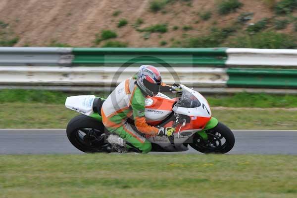 anglesey;brands hatch;cadwell park;croft;digital images;donington park;enduro;enduro digital images;event;event digital images;eventdigitalimages;mallory park;no limits;oulton park;peter wileman photography;racing;racing digital images;silverstone;snetterton;trackday;trackday digital images;trackday photos;vintage;vmcc banbury run;welsh 2 day enduro