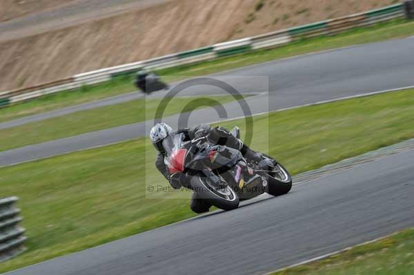 anglesey;brands hatch;cadwell park;croft;donington park;enduro digital images;event digital images;eventdigitalimages;mallory;no limits;oulton park;peter wileman photography;racing digital images;silverstone;snetterton;trackday digital images;trackday photos;vmcc banbury run