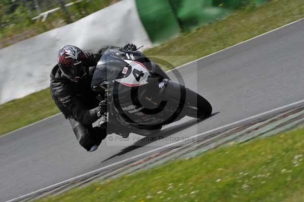 anglesey;brands hatch;cadwell park;croft;donington park;enduro digital images;event digital images;eventdigitalimages;mallory;no limits;oulton park;peter wileman photography;racing digital images;silverstone;snetterton;trackday digital images;trackday photos;vmcc banbury run