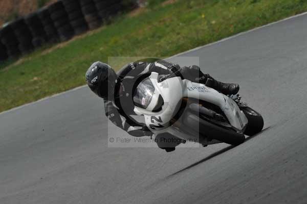 anglesey;brands hatch;cadwell park;croft;donington park;enduro digital images;event digital images;eventdigitalimages;mallory;no limits;oulton park;peter wileman photography;racing digital images;silverstone;snetterton;trackday digital images;trackday photos;vmcc banbury run