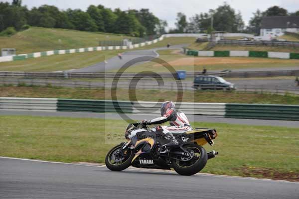 anglesey;brands hatch;cadwell park;croft;donington park;enduro digital images;event digital images;eventdigitalimages;mallory;no limits;oulton park;peter wileman photography;racing digital images;silverstone;snetterton;trackday digital images;trackday photos;vmcc banbury run