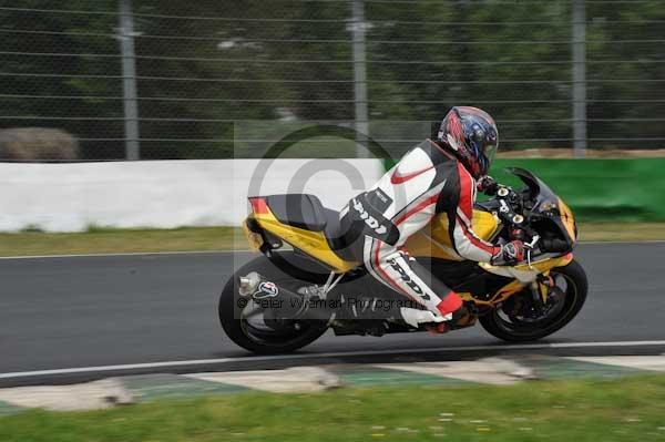 anglesey;brands hatch;cadwell park;croft;donington park;enduro digital images;event digital images;eventdigitalimages;mallory;no limits;oulton park;peter wileman photography;racing digital images;silverstone;snetterton;trackday digital images;trackday photos;vmcc banbury run