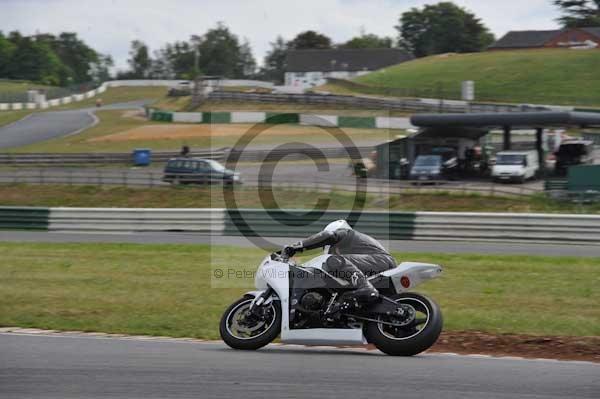 anglesey;brands hatch;cadwell park;croft;donington park;enduro digital images;event digital images;eventdigitalimages;mallory;no limits;oulton park;peter wileman photography;racing digital images;silverstone;snetterton;trackday digital images;trackday photos;vmcc banbury run