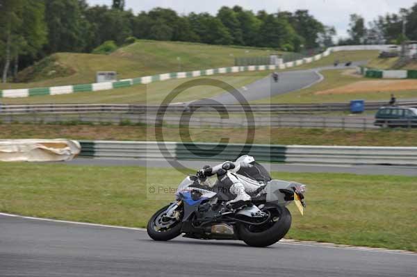 anglesey;brands hatch;cadwell park;croft;donington park;enduro digital images;event digital images;eventdigitalimages;mallory;no limits;oulton park;peter wileman photography;racing digital images;silverstone;snetterton;trackday digital images;trackday photos;vmcc banbury run