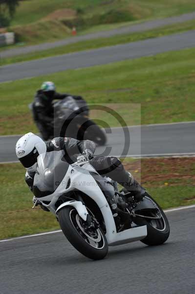 anglesey;brands hatch;cadwell park;croft;donington park;enduro digital images;event digital images;eventdigitalimages;mallory;no limits;oulton park;peter wileman photography;racing digital images;silverstone;snetterton;trackday digital images;trackday photos;vmcc banbury run