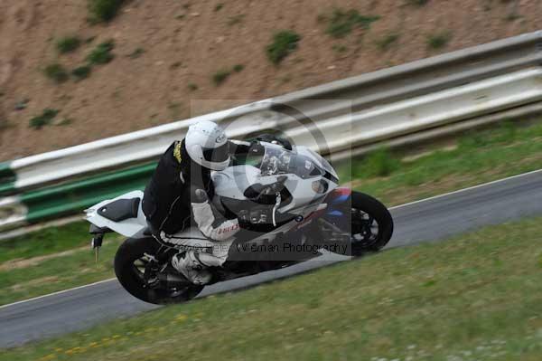 anglesey;brands hatch;cadwell park;croft;donington park;enduro digital images;event digital images;eventdigitalimages;mallory;no limits;oulton park;peter wileman photography;racing digital images;silverstone;snetterton;trackday digital images;trackday photos;vmcc banbury run