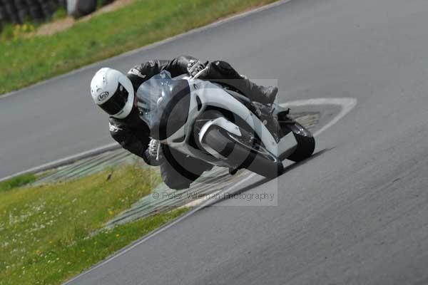 anglesey;brands hatch;cadwell park;croft;donington park;enduro digital images;event digital images;eventdigitalimages;mallory;no limits;oulton park;peter wileman photography;racing digital images;silverstone;snetterton;trackday digital images;trackday photos;vmcc banbury run