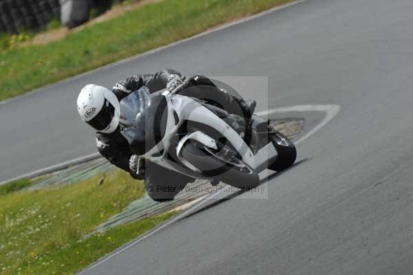 anglesey;brands hatch;cadwell park;croft;donington park;enduro digital images;event digital images;eventdigitalimages;mallory;no limits;oulton park;peter wileman photography;racing digital images;silverstone;snetterton;trackday digital images;trackday photos;vmcc banbury run