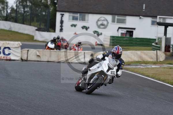 anglesey;brands hatch;cadwell park;croft;donington park;enduro digital images;event digital images;eventdigitalimages;mallory;no limits;oulton park;peter wileman photography;racing digital images;silverstone;snetterton;trackday digital images;trackday photos;vmcc banbury run