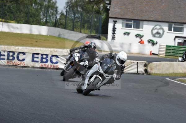 anglesey;brands hatch;cadwell park;croft;donington park;enduro digital images;event digital images;eventdigitalimages;mallory;no limits;oulton park;peter wileman photography;racing digital images;silverstone;snetterton;trackday digital images;trackday photos;vmcc banbury run