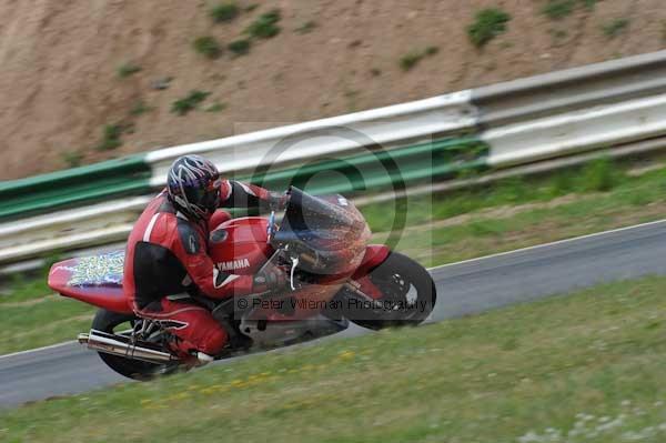 anglesey;brands hatch;cadwell park;croft;donington park;enduro digital images;event digital images;eventdigitalimages;mallory;no limits;oulton park;peter wileman photography;racing digital images;silverstone;snetterton;trackday digital images;trackday photos;vmcc banbury run