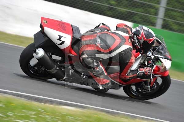 anglesey;brands hatch;cadwell park;croft;donington park;enduro digital images;event digital images;eventdigitalimages;mallory;no limits;oulton park;peter wileman photography;racing digital images;silverstone;snetterton;trackday digital images;trackday photos;vmcc banbury run