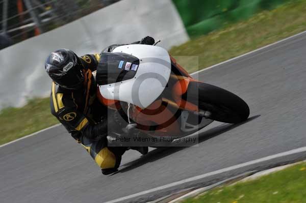 anglesey;brands hatch;cadwell park;croft;donington park;enduro digital images;event digital images;eventdigitalimages;mallory;no limits;oulton park;peter wileman photography;racing digital images;silverstone;snetterton;trackday digital images;trackday photos;vmcc banbury run