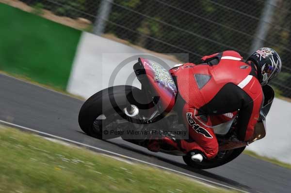 anglesey;brands hatch;cadwell park;croft;donington park;enduro digital images;event digital images;eventdigitalimages;mallory;no limits;oulton park;peter wileman photography;racing digital images;silverstone;snetterton;trackday digital images;trackday photos;vmcc banbury run