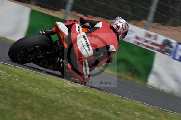 anglesey;brands hatch;cadwell park;croft;donington park;enduro digital images;event digital images;eventdigitalimages;mallory;no limits;oulton park;peter wileman photography;racing digital images;silverstone;snetterton;trackday digital images;trackday photos;vmcc banbury run