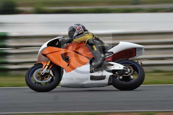 anglesey;brands hatch;cadwell park;croft;donington park;enduro digital images;event digital images;eventdigitalimages;mallory;no limits;oulton park;peter wileman photography;racing digital images;silverstone;snetterton;trackday digital images;trackday photos;vmcc banbury run