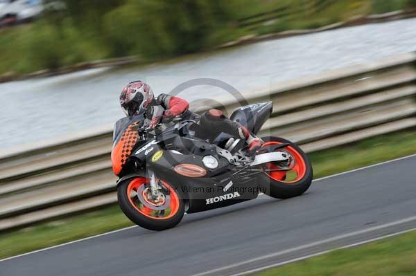 anglesey;brands hatch;cadwell park;croft;donington park;enduro digital images;event digital images;eventdigitalimages;mallory park;no limits;oulton park;peter wileman photography;racing digital images;silverstone;snetterton;trackday digital images;trackday photos;vmcc banbury run;welsh 2 day enduro