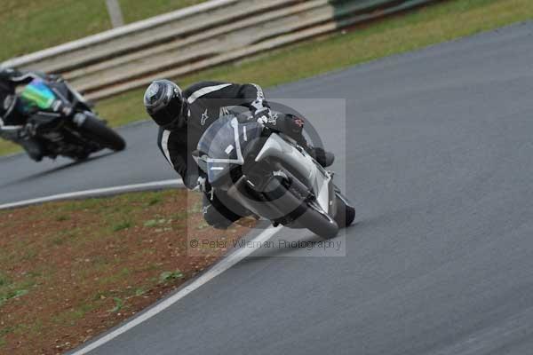anglesey;brands hatch;cadwell park;croft;donington park;enduro digital images;event digital images;eventdigitalimages;mallory park;no limits;oulton park;peter wileman photography;racing digital images;silverstone;snetterton;trackday digital images;trackday photos;vmcc banbury run;welsh 2 day enduro