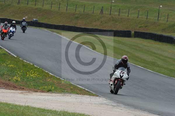 anglesey;brands hatch;cadwell park;croft;donington park;enduro digital images;event digital images;eventdigitalimages;mallory park;no limits;oulton park;peter wileman photography;racing digital images;silverstone;snetterton;trackday digital images;trackday photos;vmcc banbury run;welsh 2 day enduro