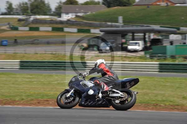 anglesey;brands hatch;cadwell park;croft;donington park;enduro digital images;event digital images;eventdigitalimages;mallory park;no limits;oulton park;peter wileman photography;racing digital images;silverstone;snetterton;trackday digital images;trackday photos;vmcc banbury run;welsh 2 day enduro