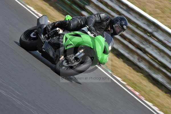 anglesey;brands hatch;cadwell park;croft;donington park;enduro digital images;event digital images;eventdigitalimages;mallory park;no limits;oulton park;peter wileman photography;racing digital images;silverstone;snetterton;trackday digital images;trackday photos;vmcc banbury run;welsh 2 day enduro