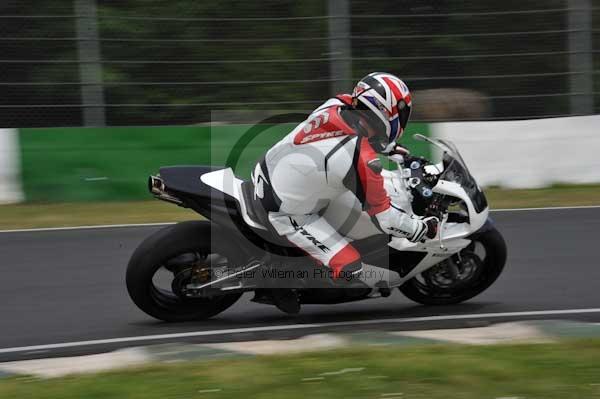 anglesey;brands hatch;cadwell park;croft;donington park;enduro digital images;event digital images;eventdigitalimages;mallory park;no limits;oulton park;peter wileman photography;racing digital images;silverstone;snetterton;trackday digital images;trackday photos;vmcc banbury run;welsh 2 day enduro