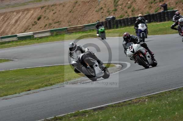 anglesey;brands hatch;cadwell park;croft;donington park;enduro digital images;event digital images;eventdigitalimages;mallory park;no limits;oulton park;peter wileman photography;racing digital images;silverstone;snetterton;trackday digital images;trackday photos;vmcc banbury run;welsh 2 day enduro