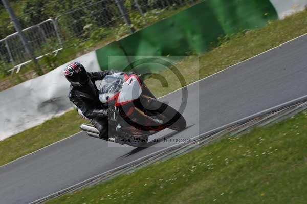 anglesey;brands hatch;cadwell park;croft;donington park;enduro digital images;event digital images;eventdigitalimages;mallory park;no limits;oulton park;peter wileman photography;racing digital images;silverstone;snetterton;trackday digital images;trackday photos;vmcc banbury run;welsh 2 day enduro