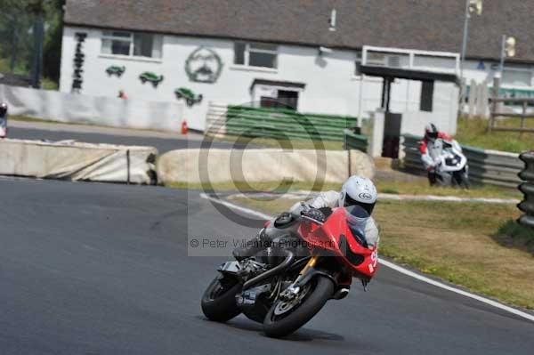 anglesey;brands hatch;cadwell park;croft;donington park;enduro digital images;event digital images;eventdigitalimages;mallory park;no limits;oulton park;peter wileman photography;racing digital images;silverstone;snetterton;trackday digital images;trackday photos;vmcc banbury run;welsh 2 day enduro