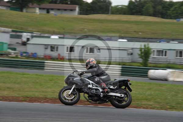 anglesey;brands hatch;cadwell park;croft;donington park;enduro digital images;event digital images;eventdigitalimages;mallory;no limits;oulton park;peter wileman photography;racing digital images;silverstone;snetterton;trackday digital images;trackday photos;vmcc banbury run