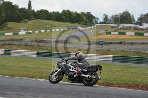 anglesey;brands hatch;cadwell park;croft;donington park;enduro digital images;event digital images;eventdigitalimages;mallory;no limits;oulton park;peter wileman photography;racing digital images;silverstone;snetterton;trackday digital images;trackday photos;vmcc banbury run