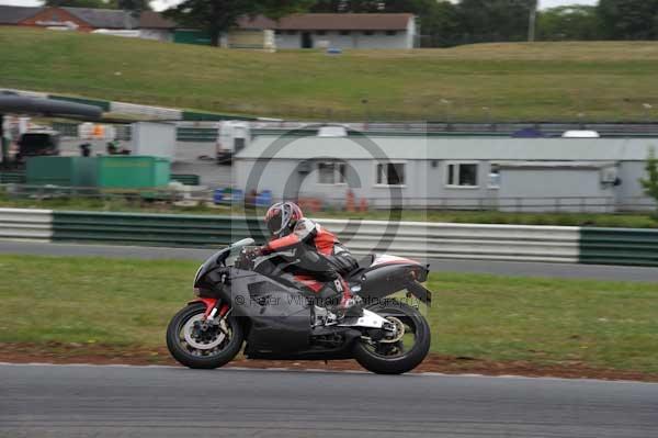 anglesey;brands hatch;cadwell park;croft;donington park;enduro digital images;event digital images;eventdigitalimages;mallory;no limits;oulton park;peter wileman photography;racing digital images;silverstone;snetterton;trackday digital images;trackday photos;vmcc banbury run