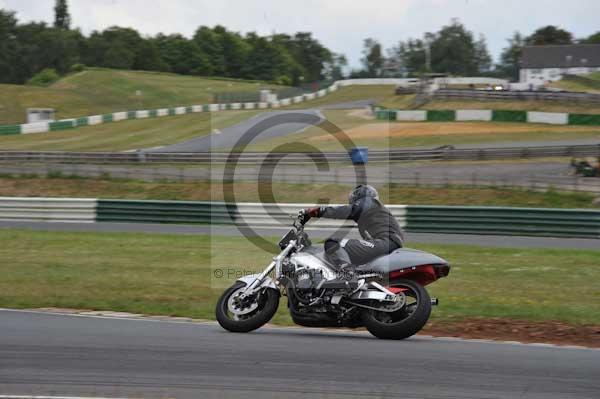 anglesey;brands hatch;cadwell park;croft;donington park;enduro digital images;event digital images;eventdigitalimages;mallory;no limits;oulton park;peter wileman photography;racing digital images;silverstone;snetterton;trackday digital images;trackday photos;vmcc banbury run