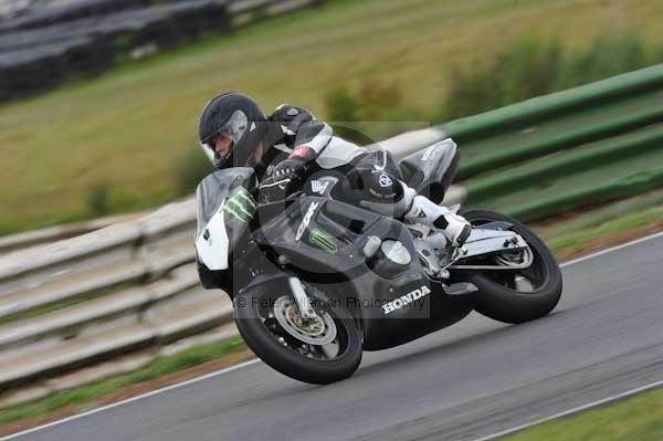anglesey;brands hatch;cadwell park;croft;donington park;enduro digital images;event digital images;eventdigitalimages;mallory;no limits;oulton park;peter wileman photography;racing digital images;silverstone;snetterton;trackday digital images;trackday photos;vmcc banbury run