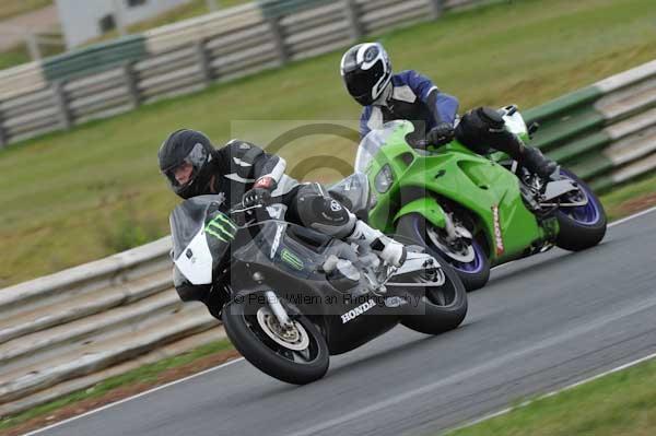 anglesey;brands hatch;cadwell park;croft;donington park;enduro digital images;event digital images;eventdigitalimages;mallory;no limits;oulton park;peter wileman photography;racing digital images;silverstone;snetterton;trackday digital images;trackday photos;vmcc banbury run