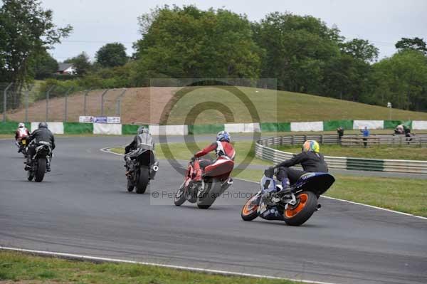anglesey;brands hatch;cadwell park;croft;donington park;enduro digital images;event digital images;eventdigitalimages;mallory;no limits;oulton park;peter wileman photography;racing digital images;silverstone;snetterton;trackday digital images;trackday photos;vmcc banbury run