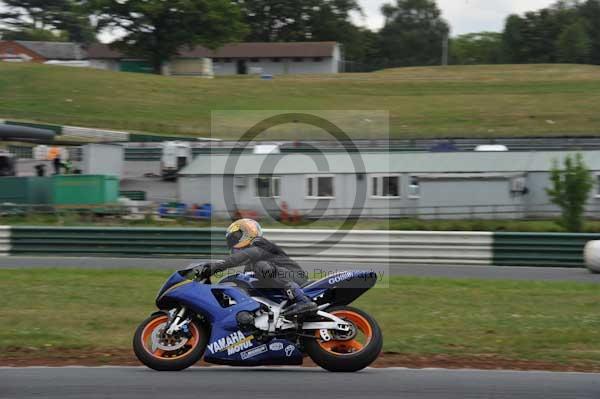 anglesey;brands hatch;cadwell park;croft;donington park;enduro digital images;event digital images;eventdigitalimages;mallory;no limits;oulton park;peter wileman photography;racing digital images;silverstone;snetterton;trackday digital images;trackday photos;vmcc banbury run