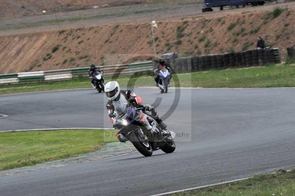 anglesey;brands hatch;cadwell park;croft;donington park;enduro digital images;event digital images;eventdigitalimages;mallory;no limits;oulton park;peter wileman photography;racing digital images;silverstone;snetterton;trackday digital images;trackday photos;vmcc banbury run