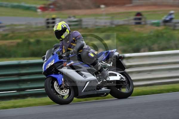 anglesey;brands hatch;cadwell park;croft;donington park;enduro digital images;event digital images;eventdigitalimages;mallory;no limits;oulton park;peter wileman photography;racing digital images;silverstone;snetterton;trackday digital images;trackday photos;vmcc banbury run