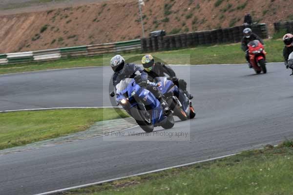 anglesey;brands hatch;cadwell park;croft;donington park;enduro digital images;event digital images;eventdigitalimages;mallory;no limits;oulton park;peter wileman photography;racing digital images;silverstone;snetterton;trackday digital images;trackday photos;vmcc banbury run