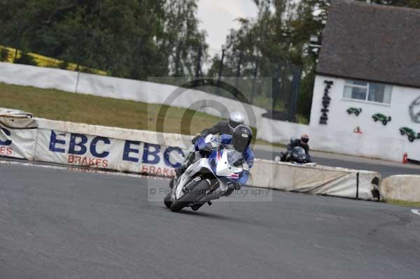 anglesey;brands hatch;cadwell park;croft;donington park;enduro digital images;event digital images;eventdigitalimages;mallory;no limits;oulton park;peter wileman photography;racing digital images;silverstone;snetterton;trackday digital images;trackday photos;vmcc banbury run