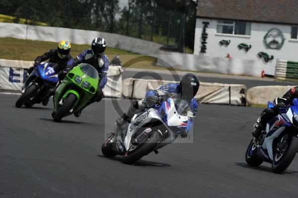 anglesey;brands hatch;cadwell park;croft;donington park;enduro digital images;event digital images;eventdigitalimages;mallory;no limits;oulton park;peter wileman photography;racing digital images;silverstone;snetterton;trackday digital images;trackday photos;vmcc banbury run