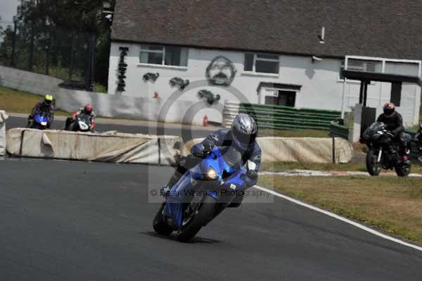 anglesey;brands hatch;cadwell park;croft;donington park;enduro digital images;event digital images;eventdigitalimages;mallory;no limits;oulton park;peter wileman photography;racing digital images;silverstone;snetterton;trackday digital images;trackday photos;vmcc banbury run