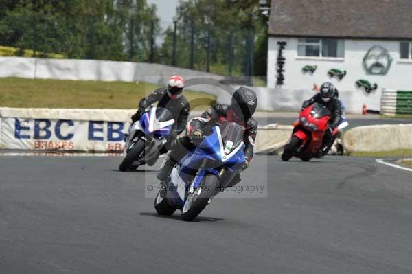 anglesey;brands hatch;cadwell park;croft;donington park;enduro digital images;event digital images;eventdigitalimages;mallory;no limits;oulton park;peter wileman photography;racing digital images;silverstone;snetterton;trackday digital images;trackday photos;vmcc banbury run