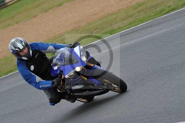 anglesey;brands hatch;cadwell park;croft;donington park;enduro digital images;event digital images;eventdigitalimages;mallory;no limits;oulton park;peter wileman photography;racing digital images;silverstone;snetterton;trackday digital images;trackday photos;vmcc banbury run