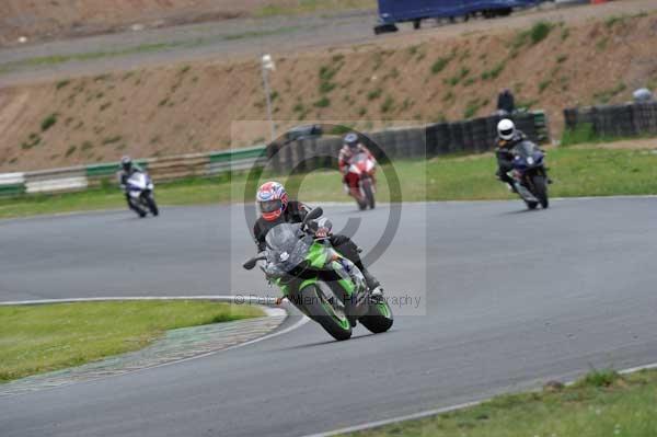 anglesey;brands hatch;cadwell park;croft;donington park;enduro digital images;event digital images;eventdigitalimages;mallory;no limits;oulton park;peter wileman photography;racing digital images;silverstone;snetterton;trackday digital images;trackday photos;vmcc banbury run