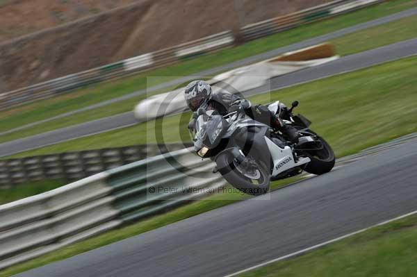 anglesey;brands hatch;cadwell park;croft;donington park;enduro digital images;event digital images;eventdigitalimages;mallory;no limits;oulton park;peter wileman photography;racing digital images;silverstone;snetterton;trackday digital images;trackday photos;vmcc banbury run