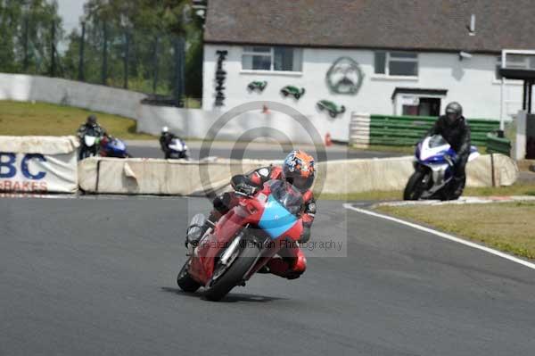 anglesey;brands hatch;cadwell park;croft;donington park;enduro digital images;event digital images;eventdigitalimages;mallory;no limits;oulton park;peter wileman photography;racing digital images;silverstone;snetterton;trackday digital images;trackday photos;vmcc banbury run
