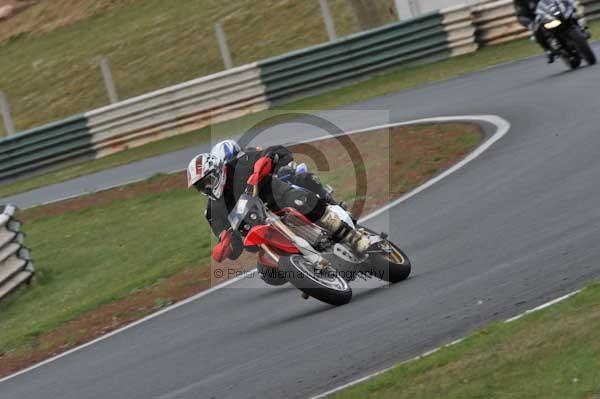 anglesey;brands hatch;cadwell park;croft;donington park;enduro digital images;event digital images;eventdigitalimages;mallory;no limits;oulton park;peter wileman photography;racing digital images;silverstone;snetterton;trackday digital images;trackday photos;vmcc banbury run